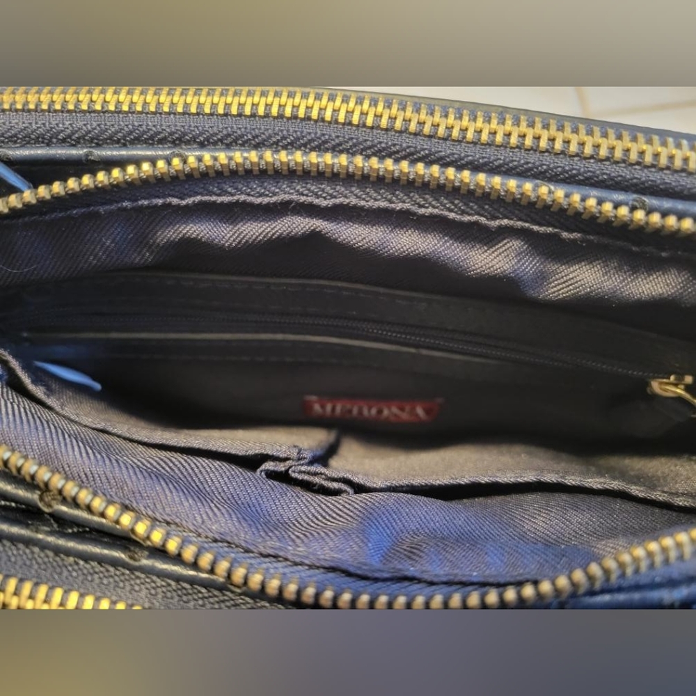 Multi Pocket, Multi Functional Purse - image 3